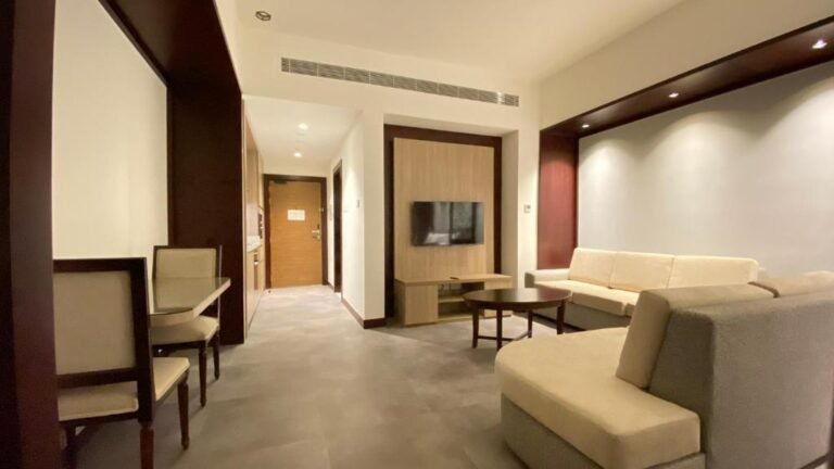 Sitara Hotel Apartment 5