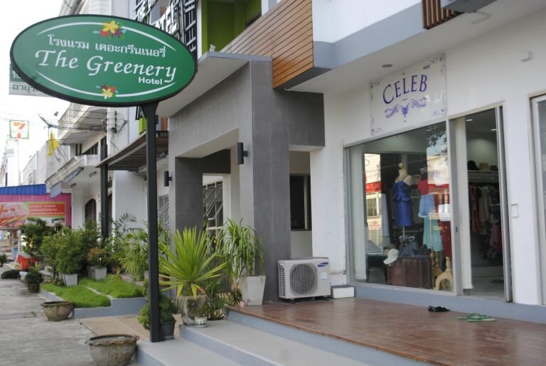 The Greenery Hotel 3