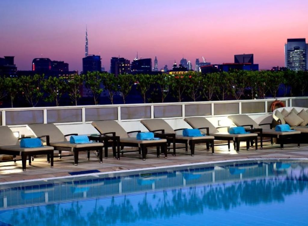 Crowne Plaza Dubai Deira 1